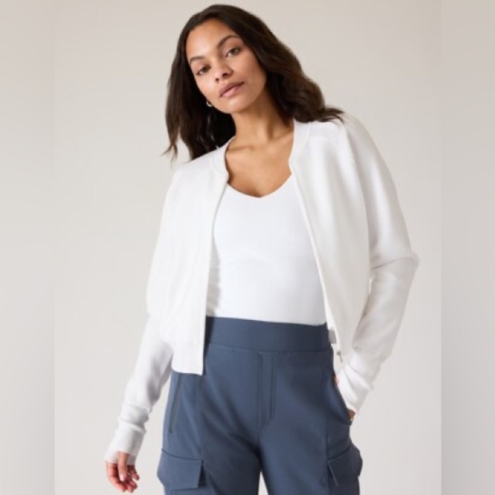 Athleta Advantage sweater